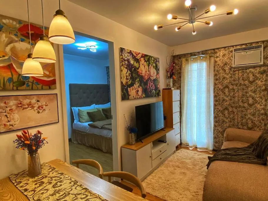Apartment Cozy Condo With Swimming Pool, Wifi & Netflix Good For 4Pax Davao