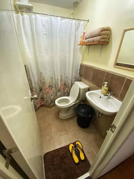 Cozy Condo With Swimming Pool, Wifi & Netflix Good For 4Pax Davao Apartment